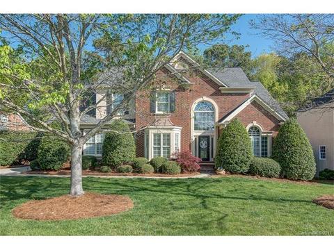 4222 Old Course Dr