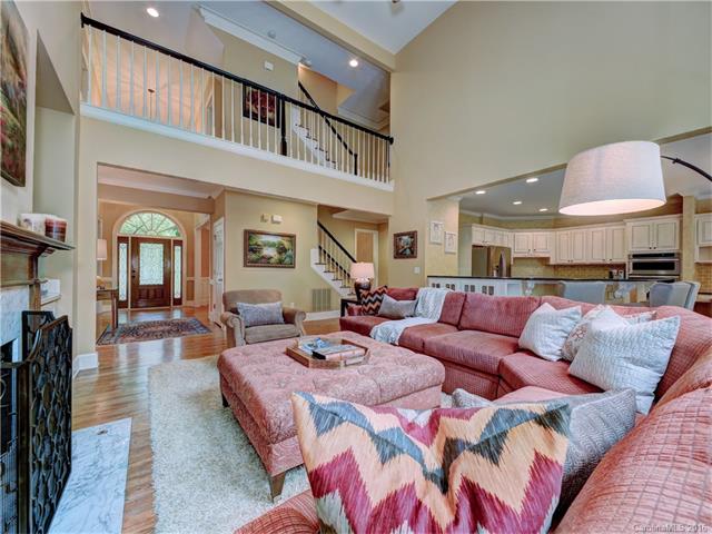 14932 Jockeys Ridge Dr, Charlotte NC 28277