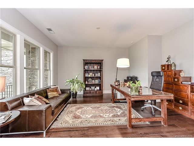 For Sale: 16521 Governors Club Ct Charlotte, NC 28278