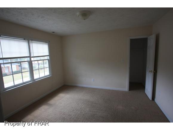 3931 Foster Dr