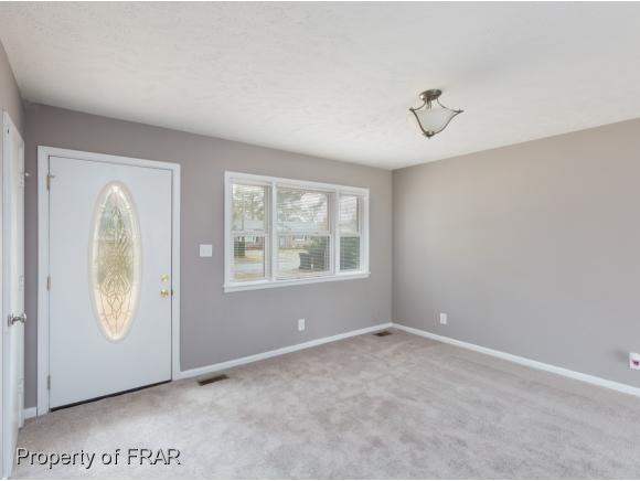 365 Lynhurst Dr