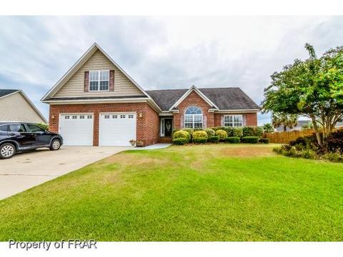 810 Running Horse Ln