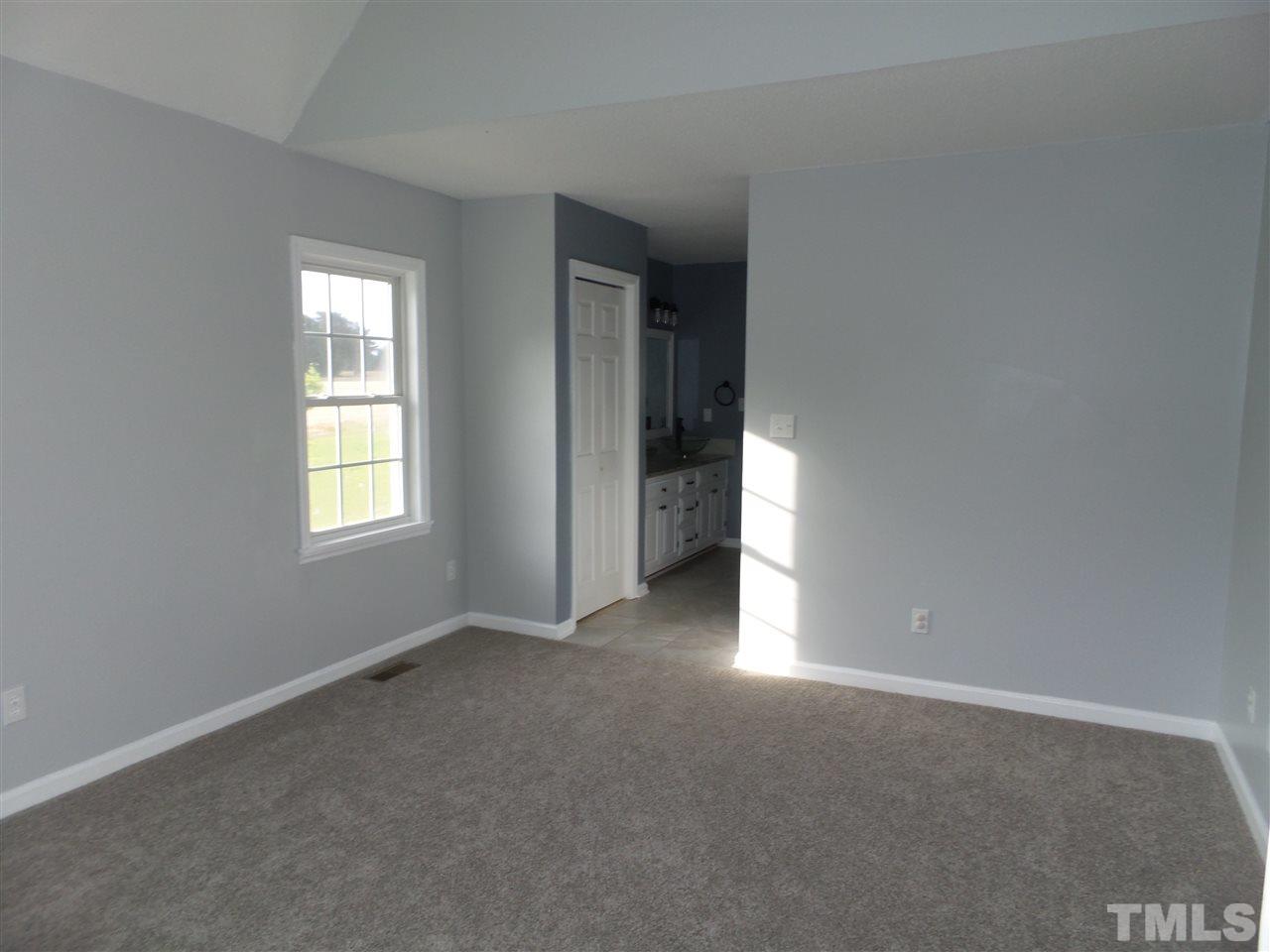 809 Davis Dr