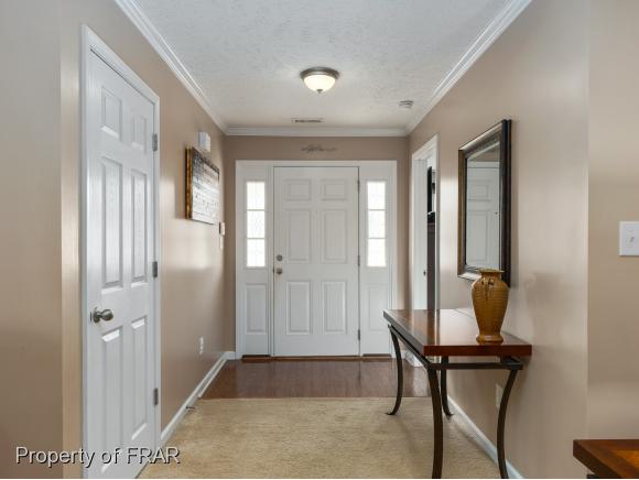 128 Crestwood Ln