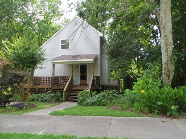 1910 Ann St