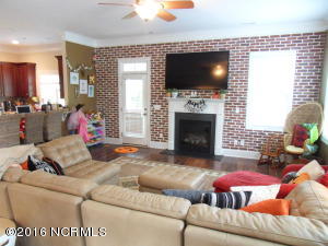 1724 Tall Mast Ct