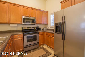 6022 Banded Tulip Dr