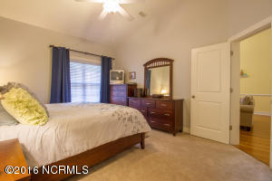 6022 Banded Tulip Dr