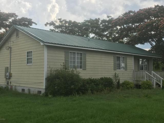 108 Aaron Ct