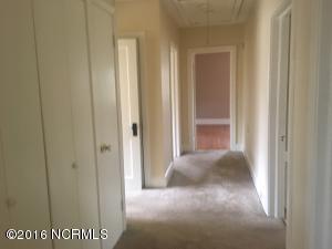 220 W Southerland St