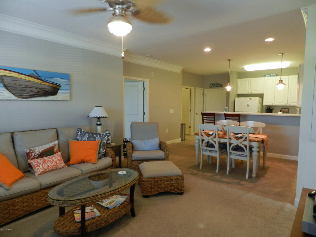 395 S Crow Creek Dr #2317