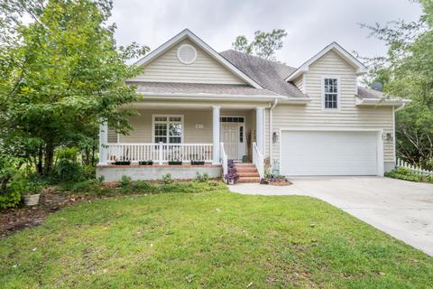 1061 Rutledge Ct NW