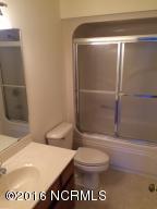 525 Fairway Dr W
