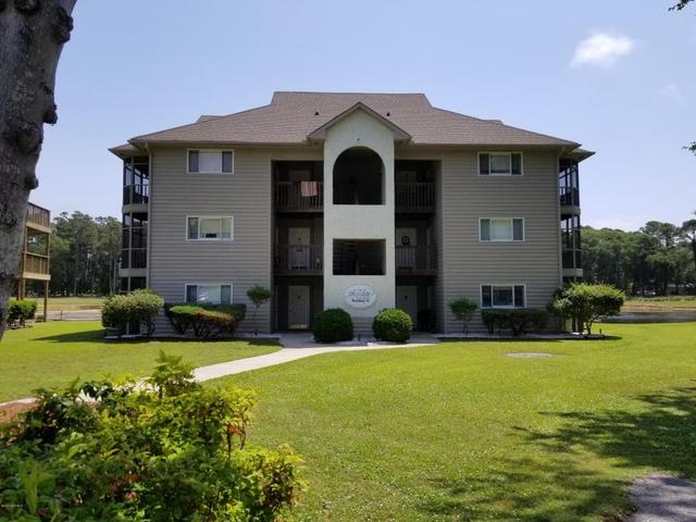 1860 Ocean View Dr SW