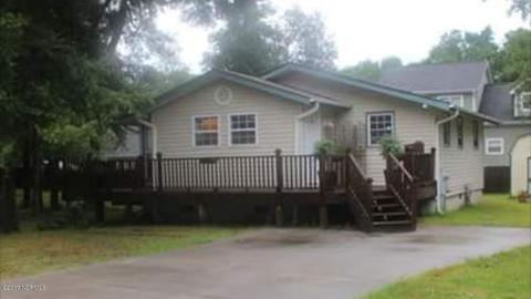 1860 Ocean View Dr SW