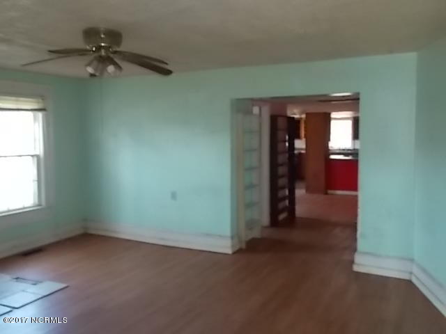 601 Ruth Ave