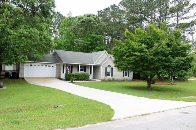 113 Lewis Ct