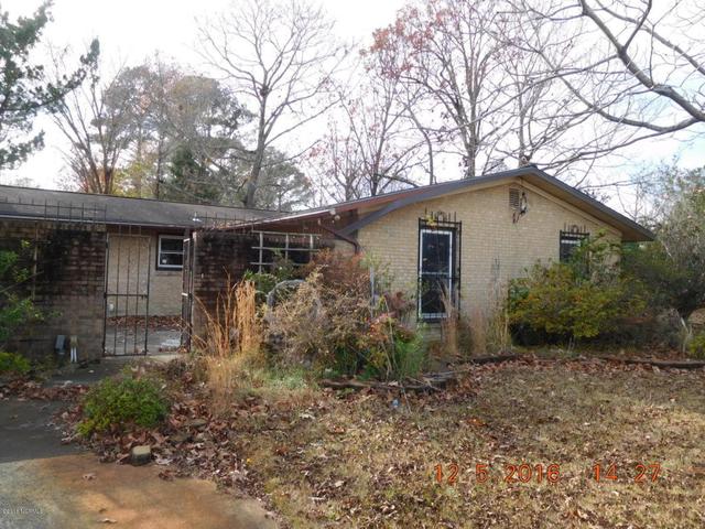 106 Villa Dr