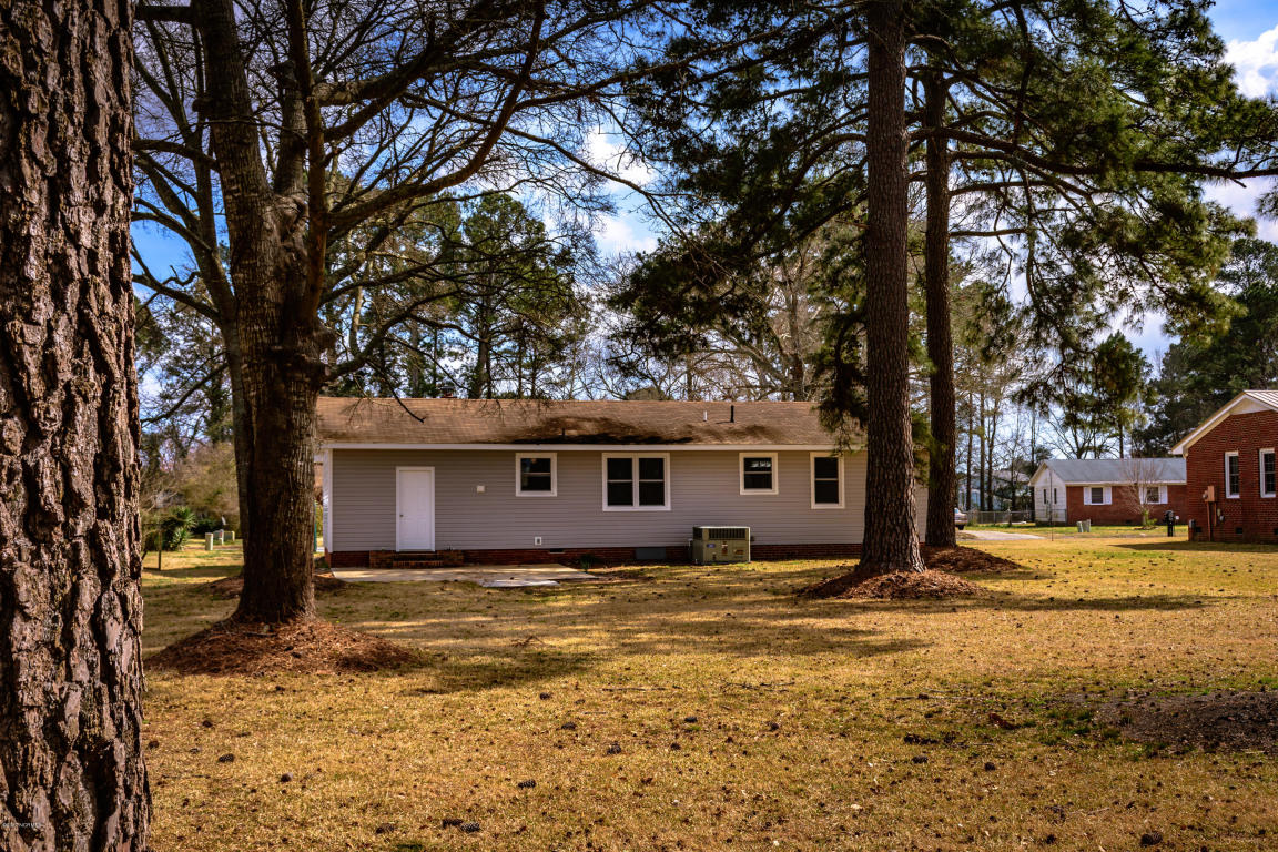 613 Independence Dr