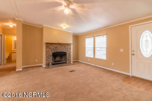617 Maynard Blvd