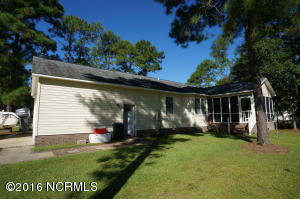806 Helm Dr