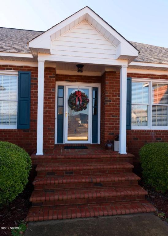 3415 Windsor Dr
