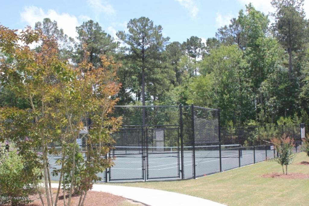 207 Croatan Woods Dr