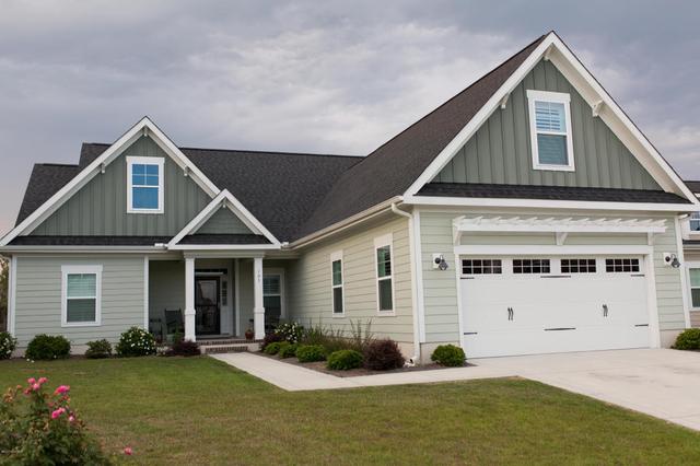 105 Bogue Harbor Ct