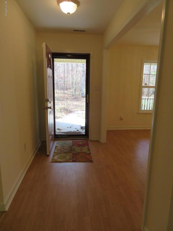 116 Gatewood Dr
