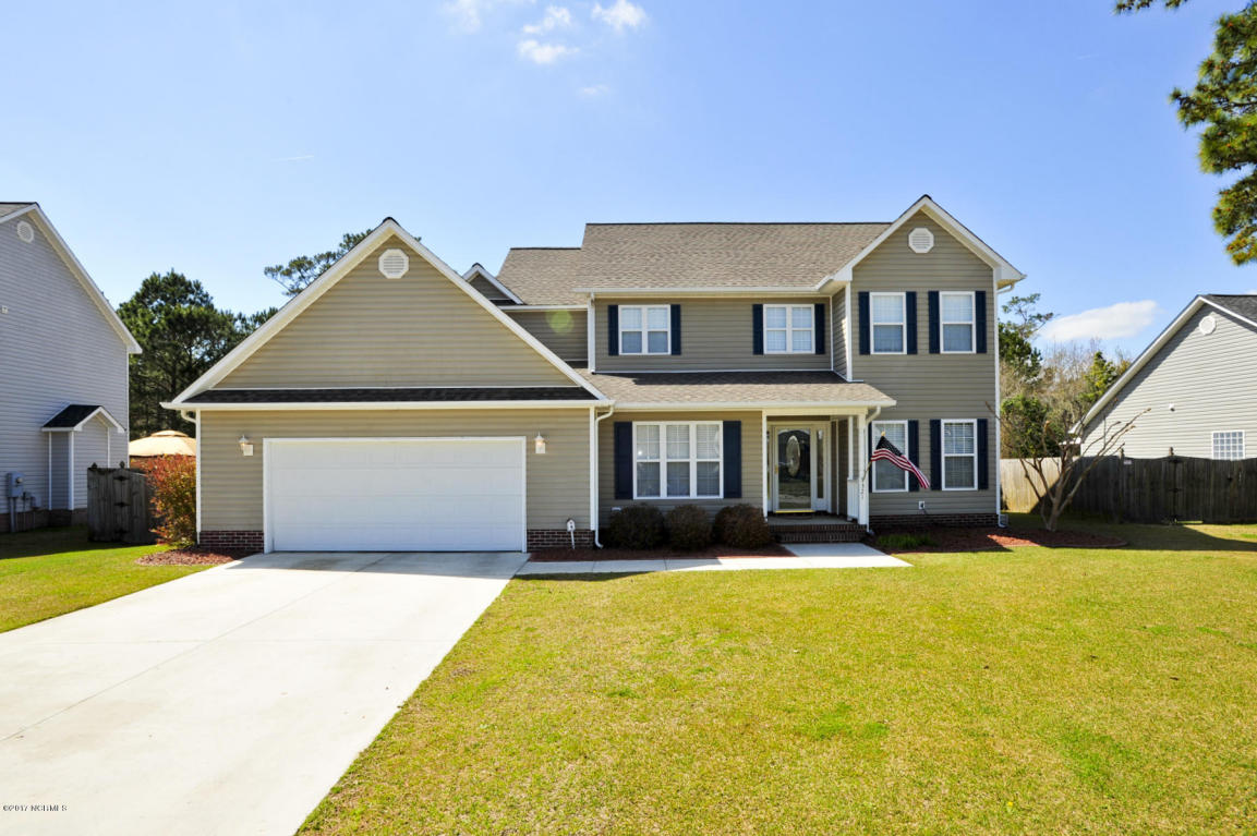 115 Forest Ln