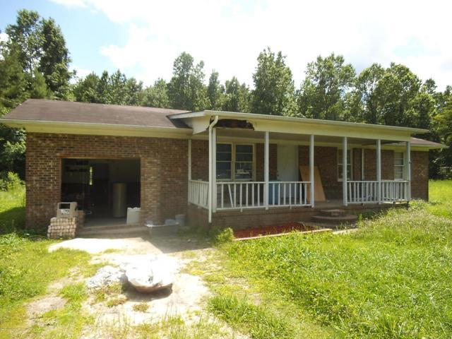 105 Armstrong Dr