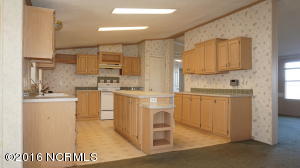757 Greentown Rd