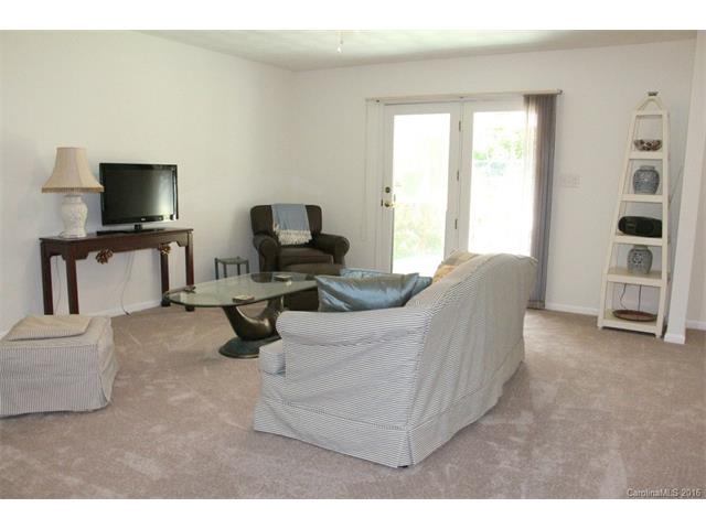Public Record: 38 Bayberry Dr Hickory, NC 28601