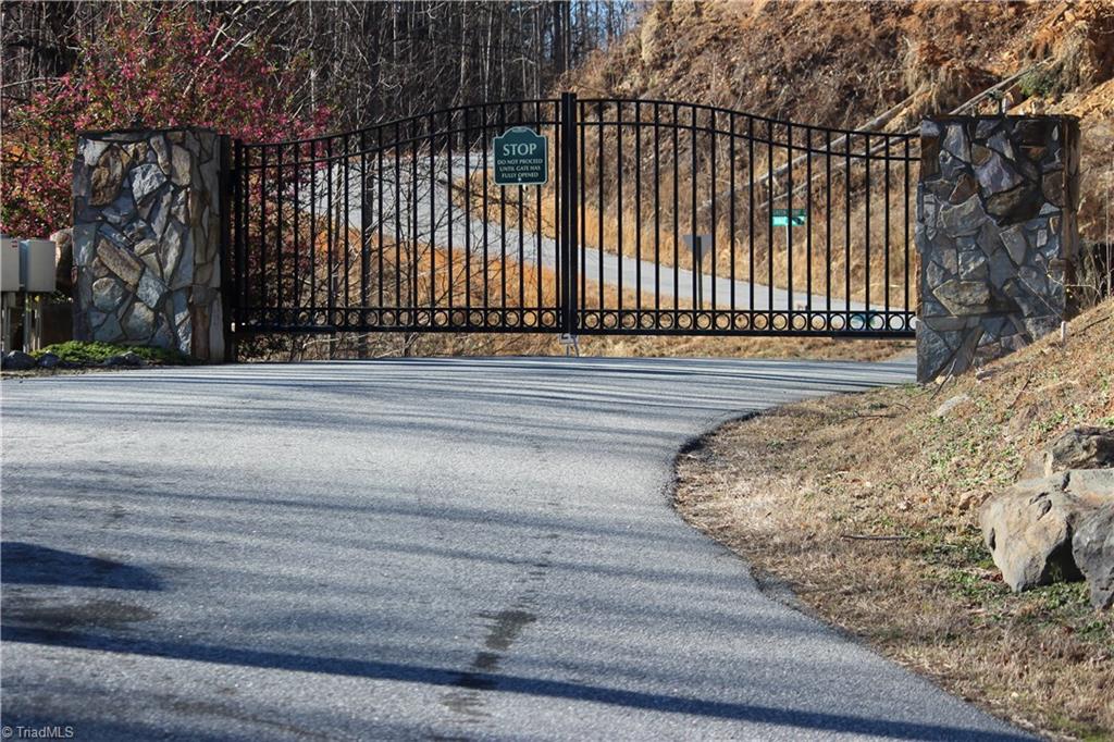 Lot 34 Longview Bluffs