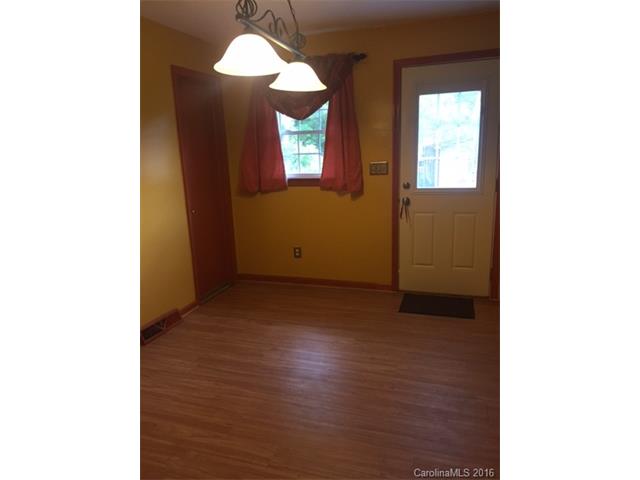 For Sale: 703 Davis Ave Newton, NC 28658