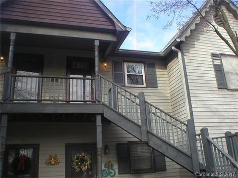 445 Armfield St