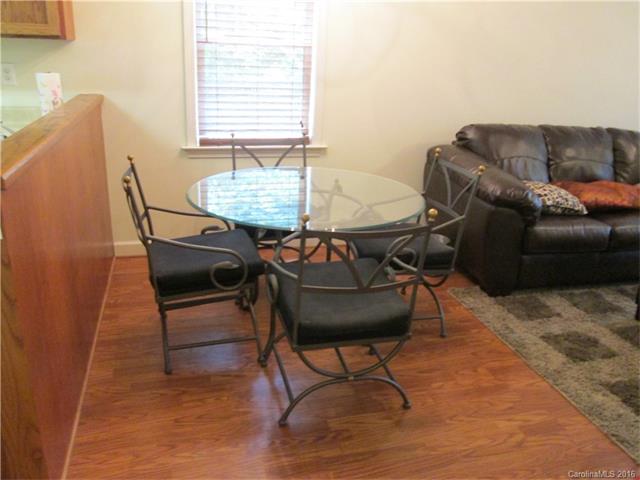 For Sale: 985 Valiant Dr #APT 51 Statesville, NC 28677