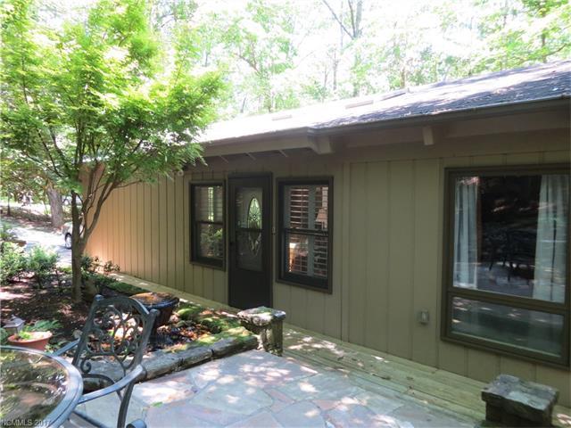 275 Tinequa Ct #2B