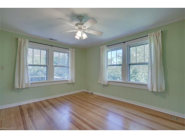 40 Brooks Rd