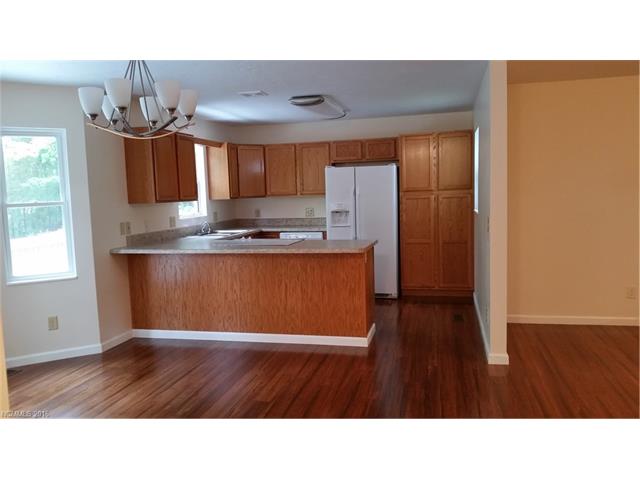 For Sale: 12 Coke Candler Ln Candler, NC 28715
