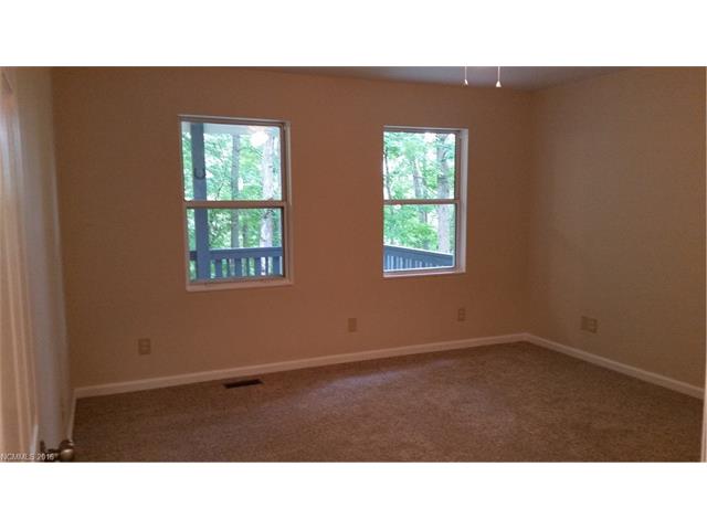 For Sale: 12 Coke Candler Ln Candler, NC 28715