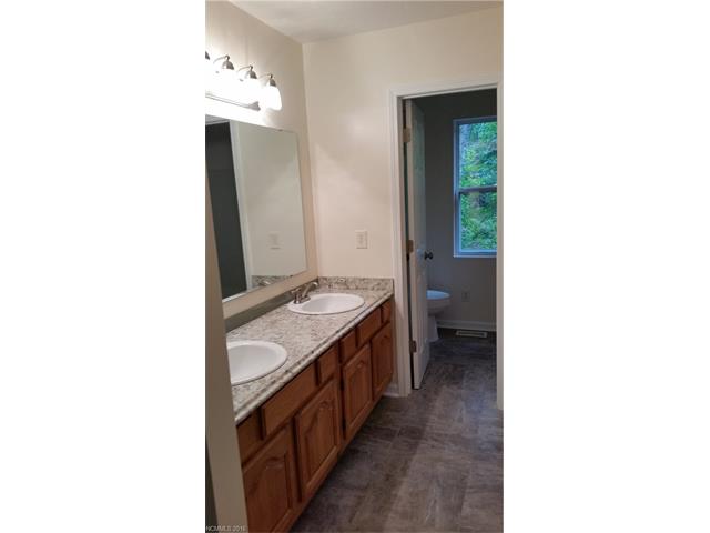 For Sale: 12 Coke Candler Ln Candler, NC 28715