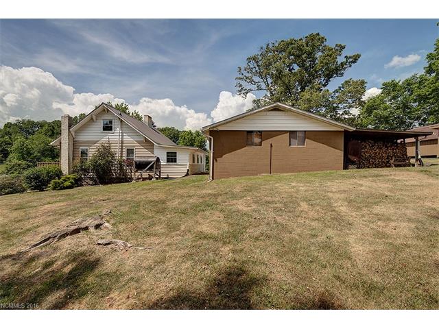 For Sale: 132 Cresent Loop Canton, NC 28716