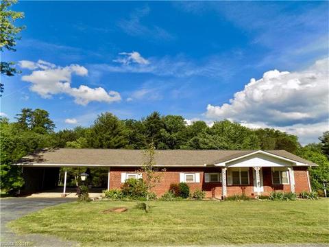 624 Howard Gap Rd