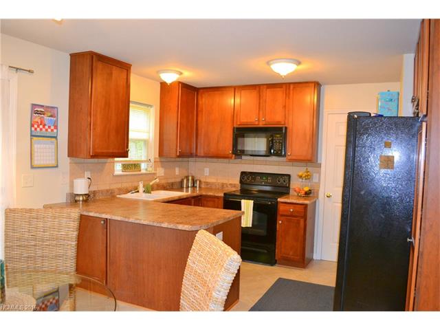 For Sale: 244 Farington Cir #APT 124 Fletcher, NC 28732