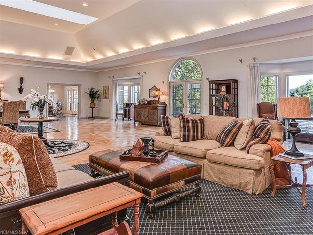 813 Rickel Dr