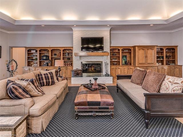 813 Rickel Dr