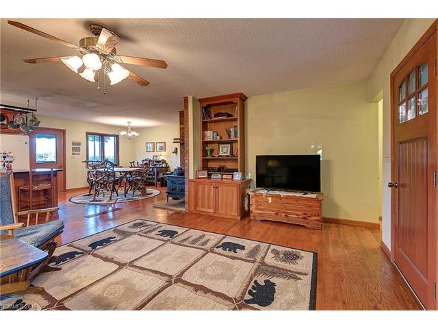 41 Alexander Hts