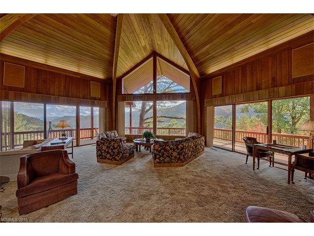 194 Loveland Dr