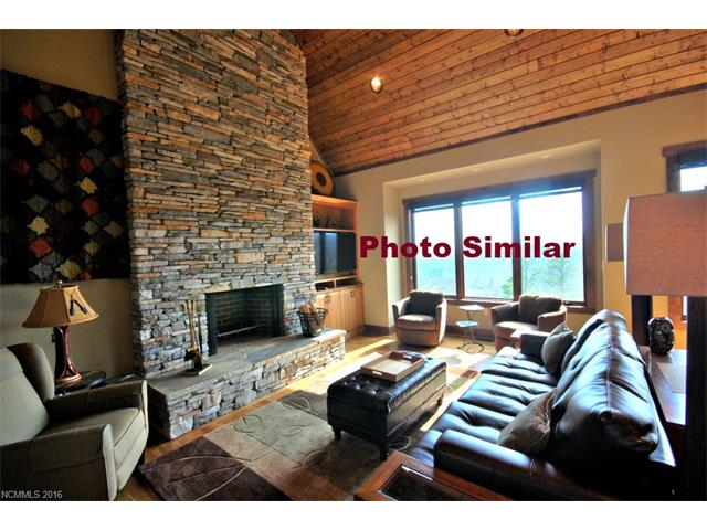 10 Hollydale